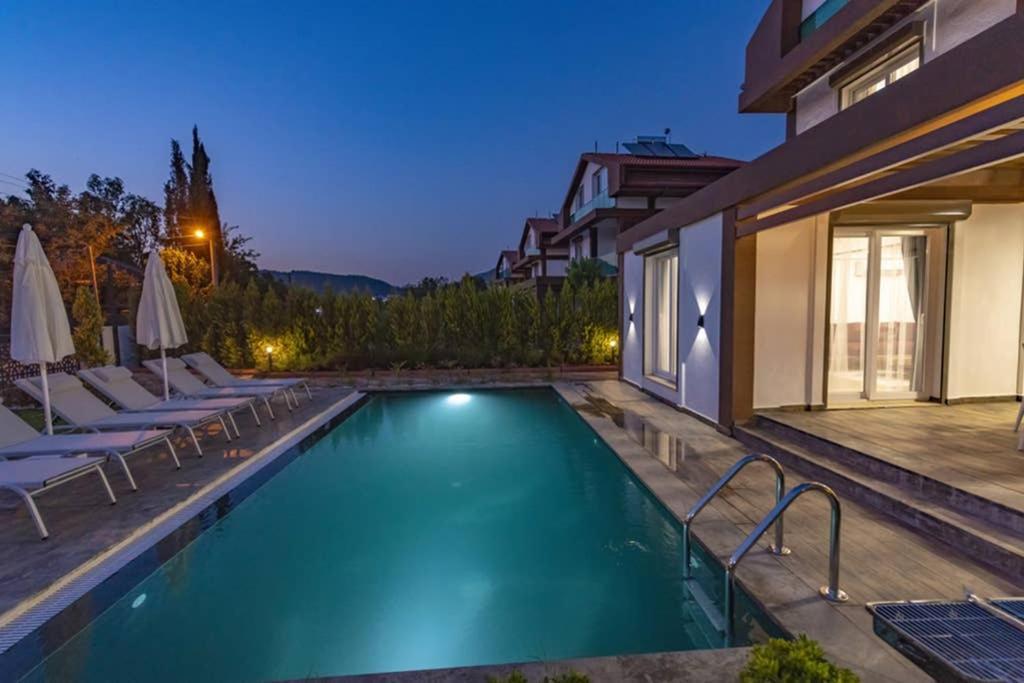 Bella- 4 Bedroom Holiday Villa In Oludeniz Fethiye Exterior photo