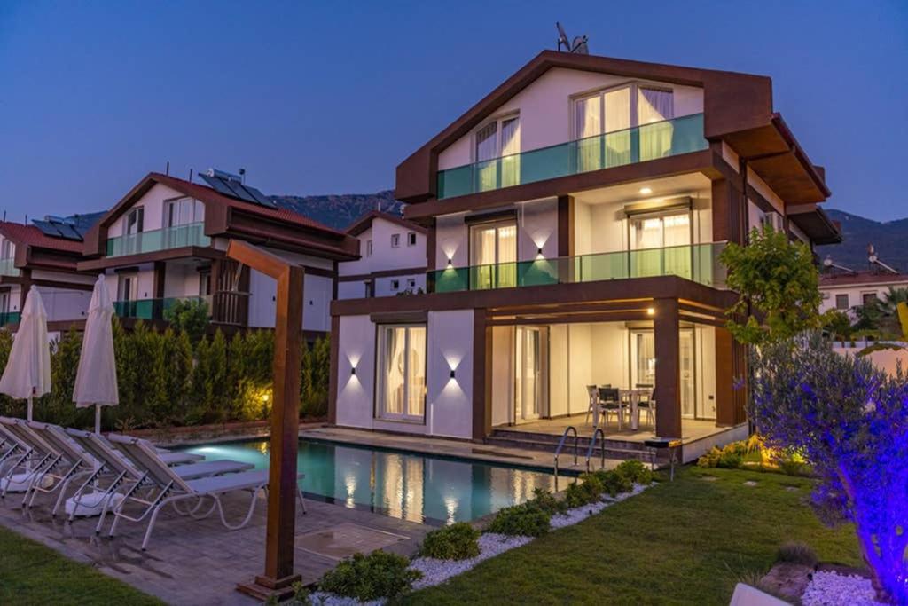Bella- 4 Bedroom Holiday Villa In Oludeniz Fethiye Exterior photo